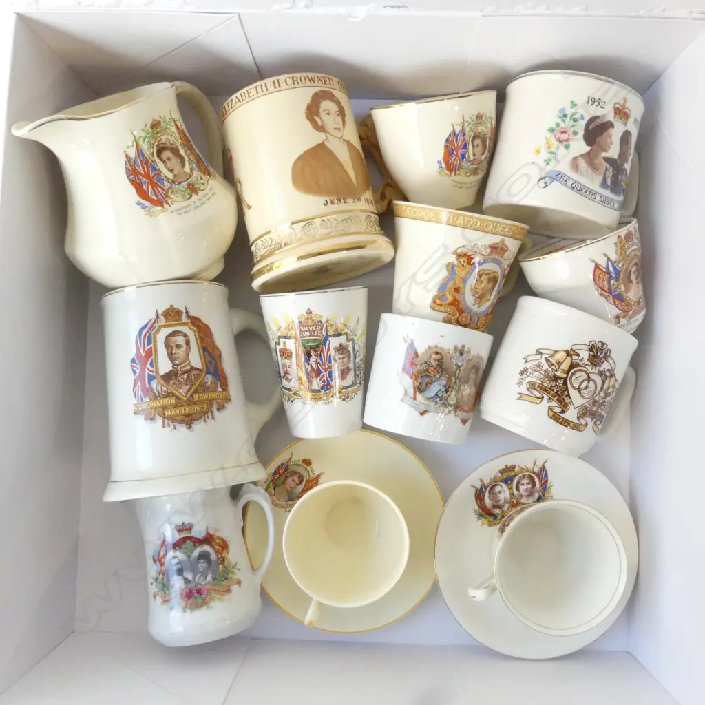 ROYALTY MEMORABILIA BEAKERS & CUPS 1910 ONWARDS QUEEN MARY, KING GEORGE V, QEII ETC Image 1++