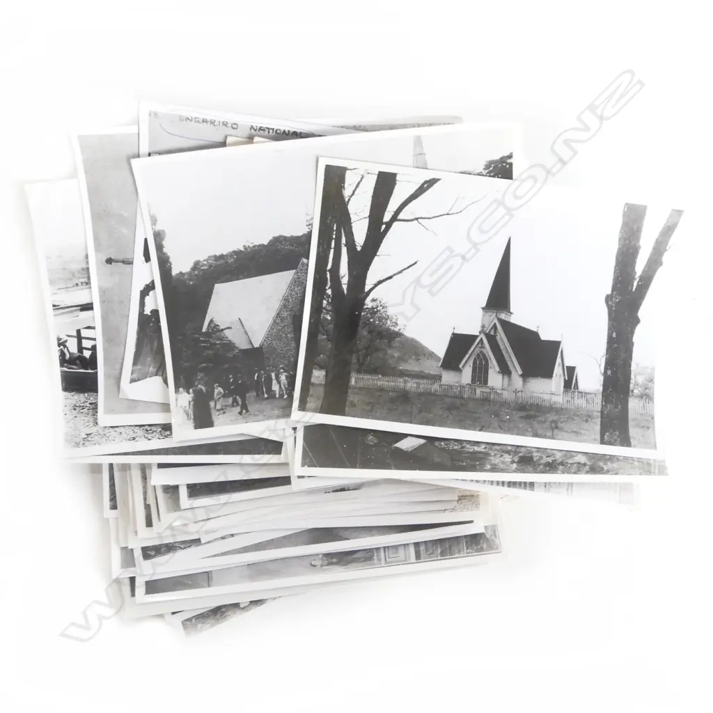 COLLECTION EARLY NZ B/W PHOTOGRAPHS Image 1++