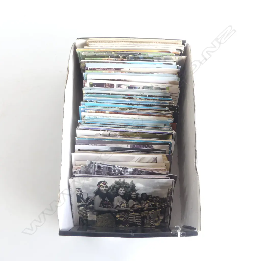 COLLECTION VINTAGE POSTCARDS, NEW ZEALAND, AMERICAN; CALIFORNIA & NEW MEXICO, ITALIAN Image 1++