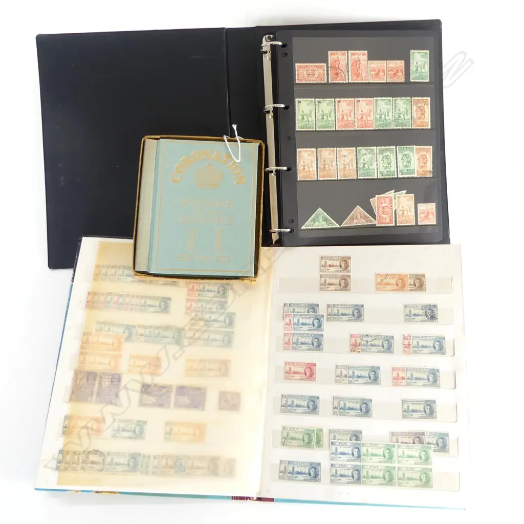 3 VINTAGE STAMP ALBUMS Image 1++