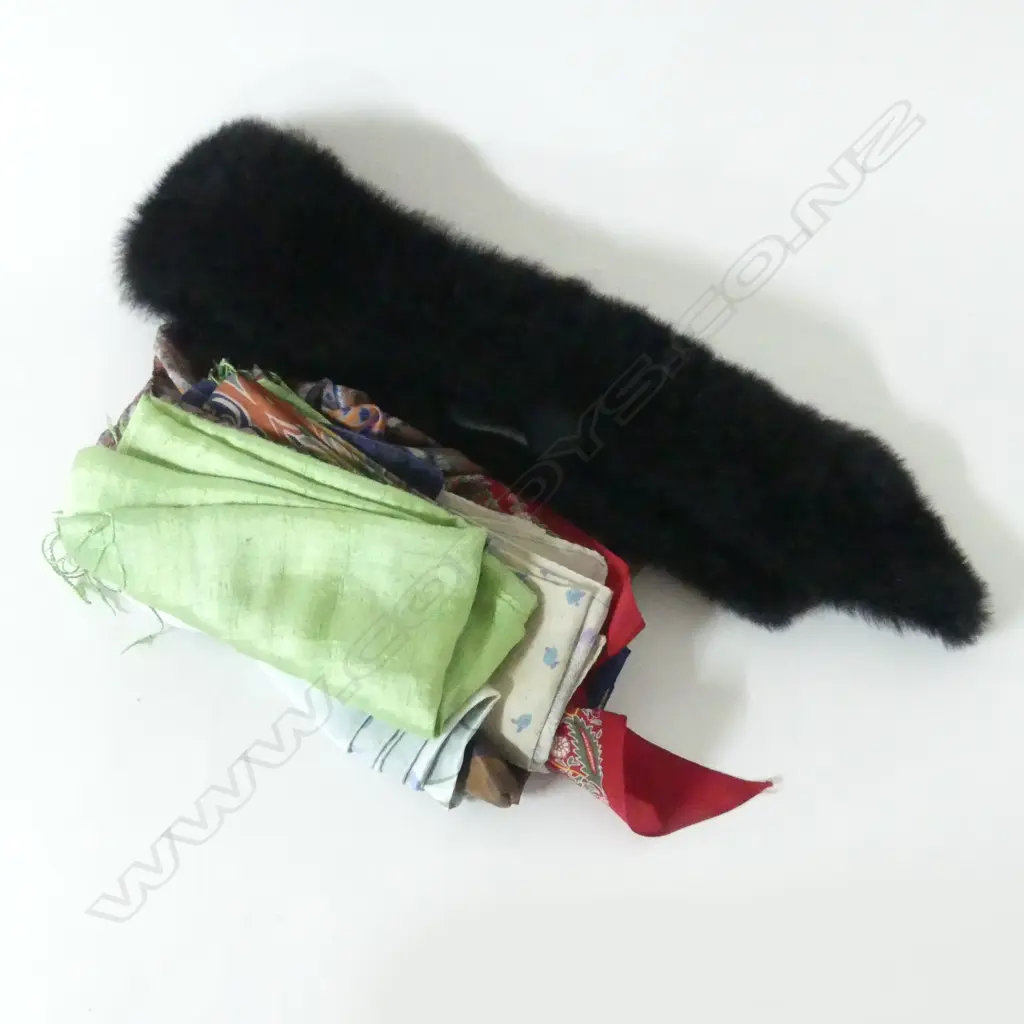 5 SILK SCARVES & FUR STOLE Image 1++