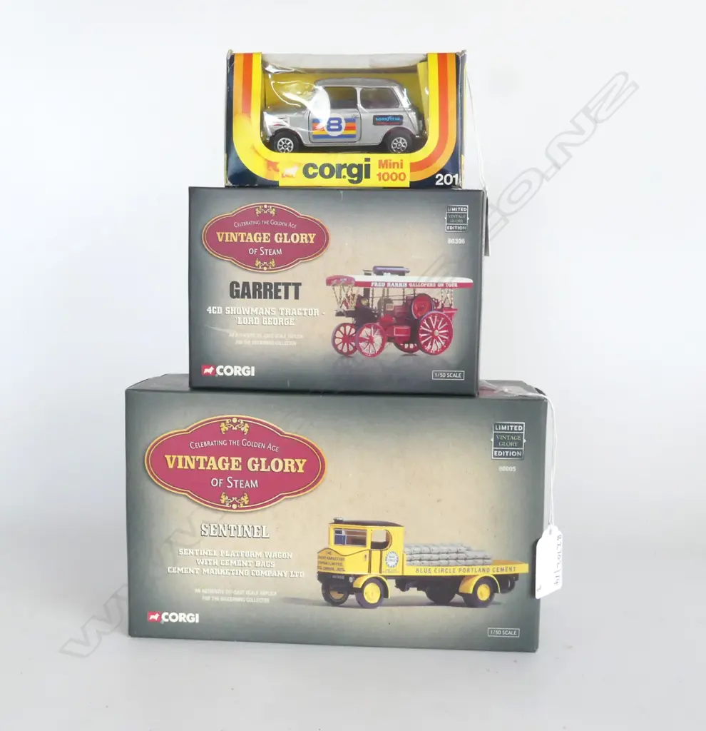 2 MINT & BOXED CORGI VINTAGE GLORY SENTINAL TRUCK L210MM SHOWMANS TRACTOR L150MM & BOXED CORGI MINI 1000 L120MM Image 1++