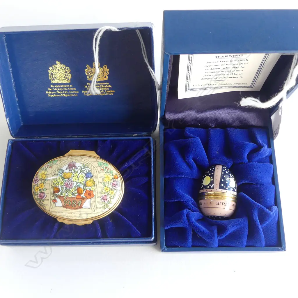 2 ENGLISH 'HALCYON DAYS ENAMELS' IN BOX Image 1++