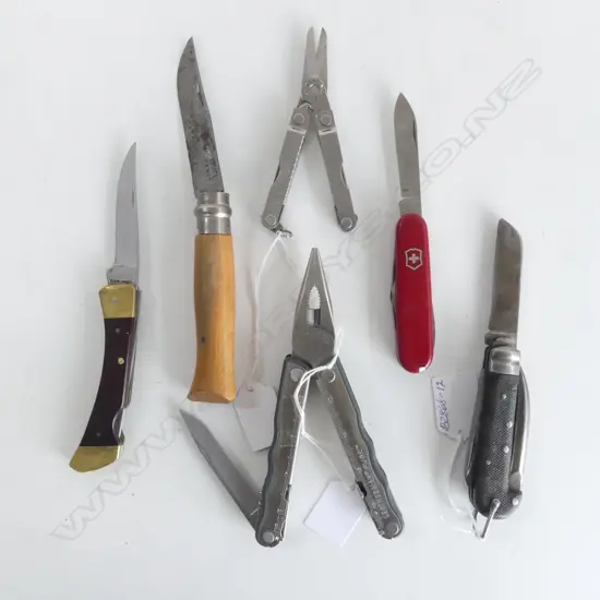 LEATHERMAN MULTITOOL 'FUSE' & MICRA TOOL & 4 VINTAGE POCKET KNIVES INCL MILITARY