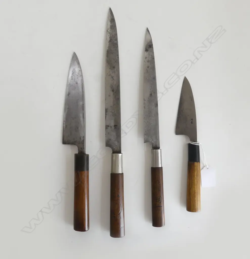 4 VINTAGE JAPANESE CHEF KNIVES Image 1++
