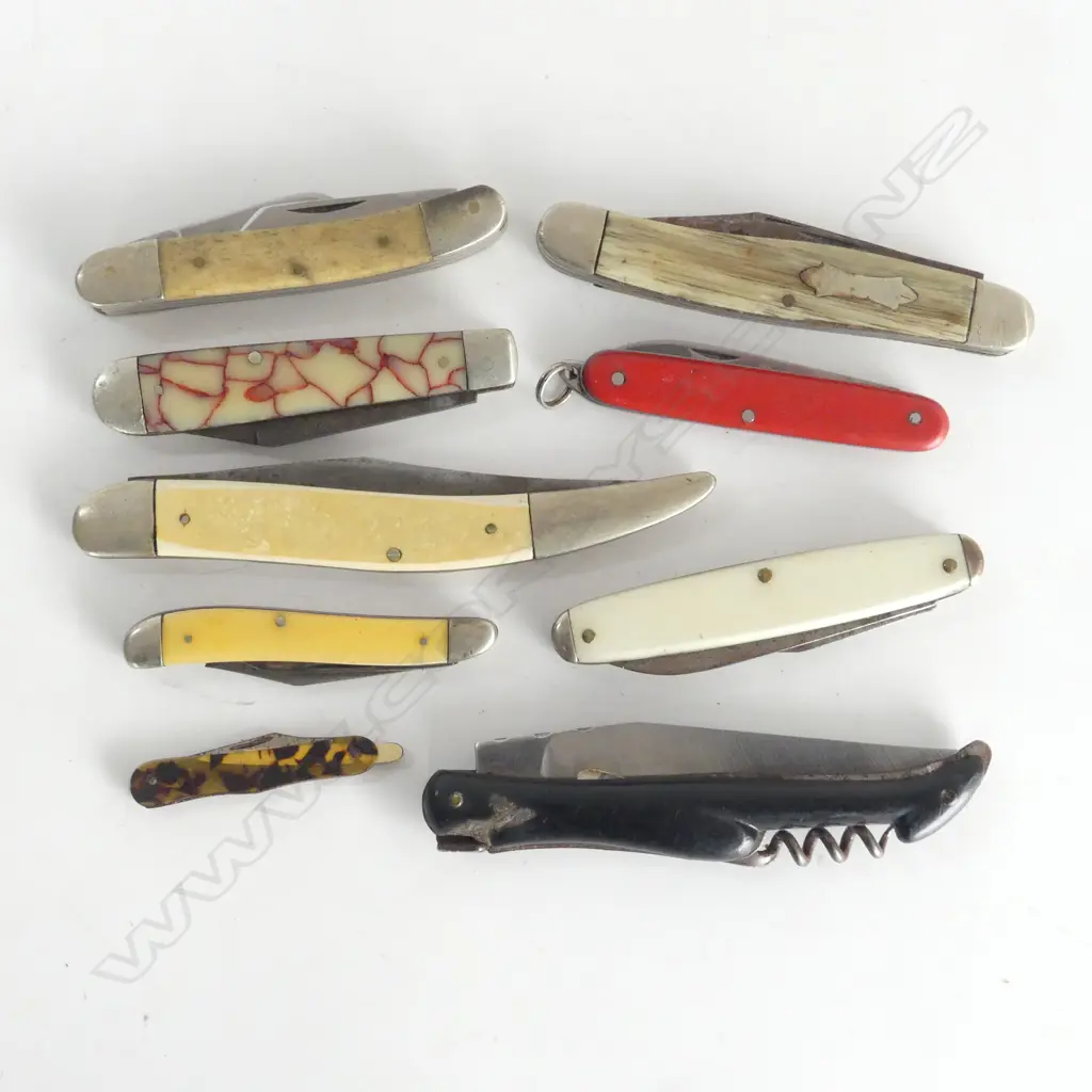 9 VINTAGE POCKET KNIVES Image 1++