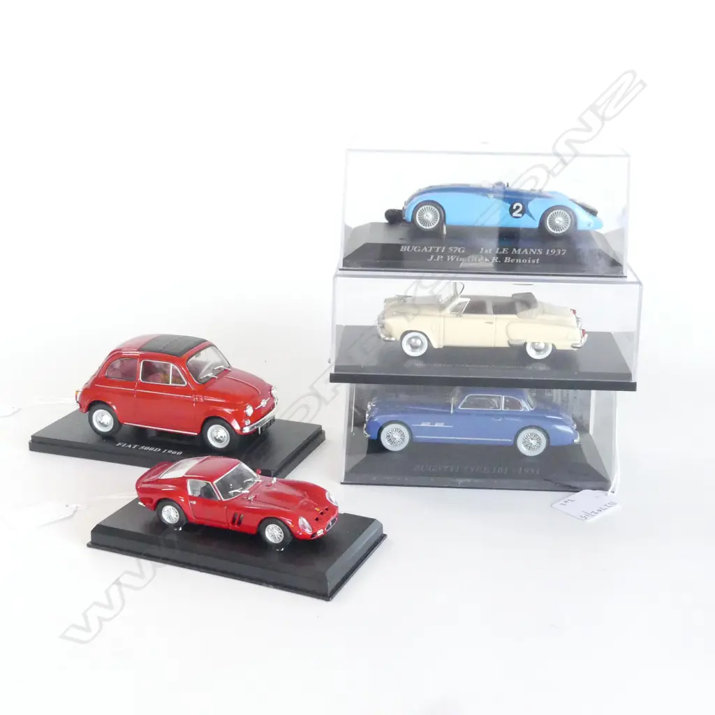 3 CASED DIE CAST MODELS 2 BUGATTIS & STUDEBAKER L160MM  ALSO DIE CAST FIAT BAMBINA L120 &FERRARI 250GTO L100 Image 1++