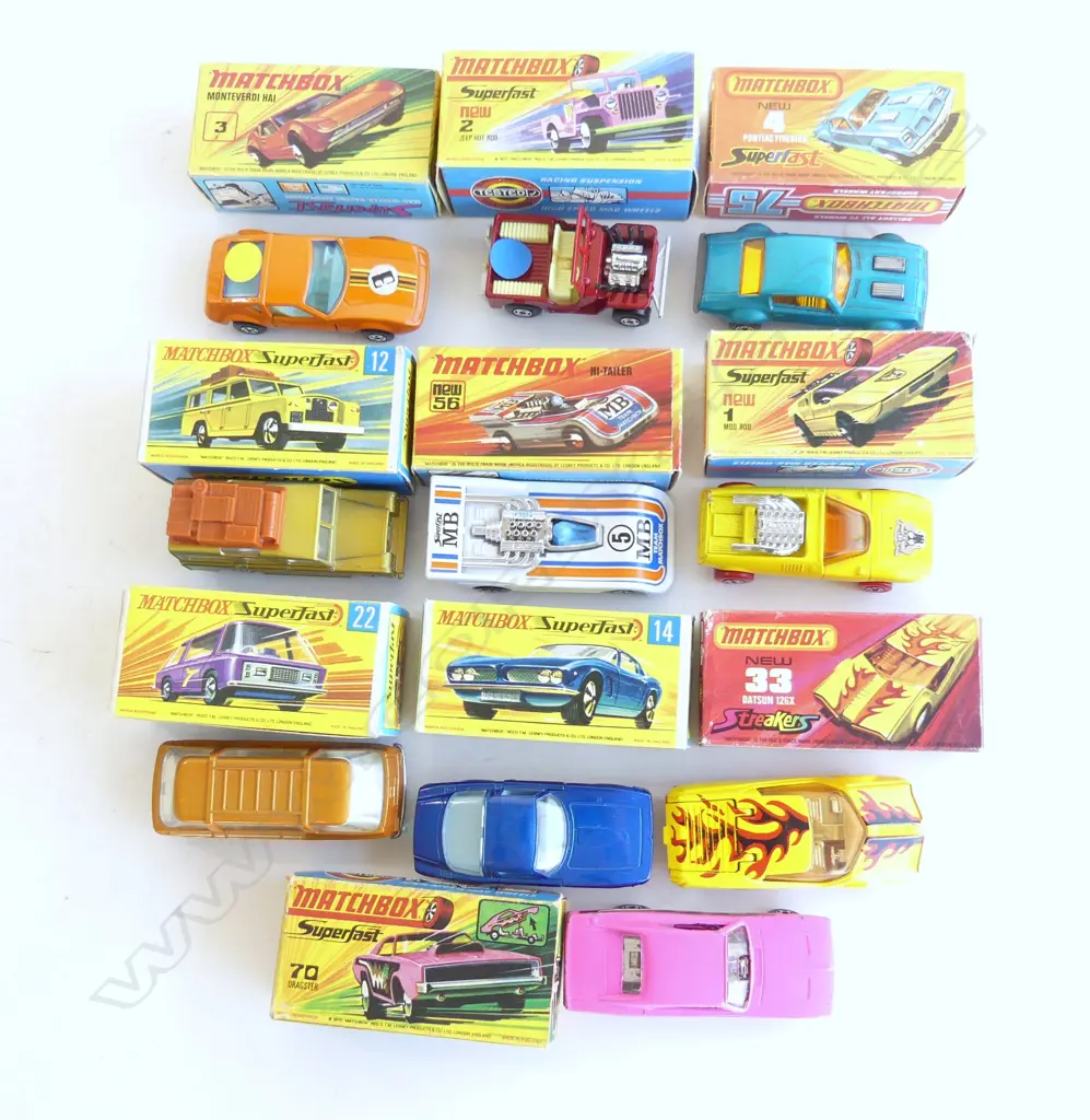 10 MATCHBOX MODEL CARS, BOXED Image 1++