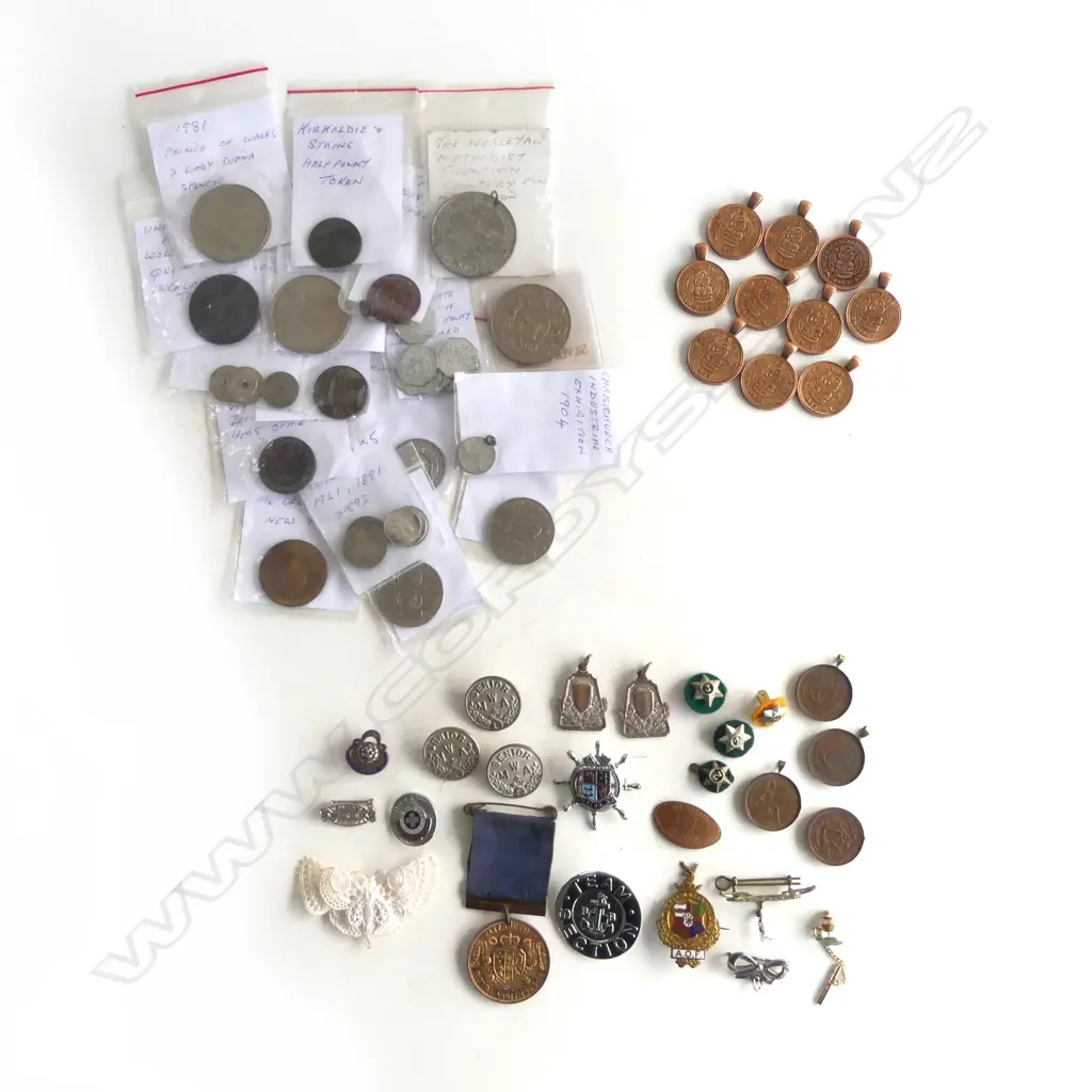 COLLECTION ASST. BADGES, PENDANTS, TOKENS, COINS, MEDALETTES & HALF PENNY PENDANTS Image 1++