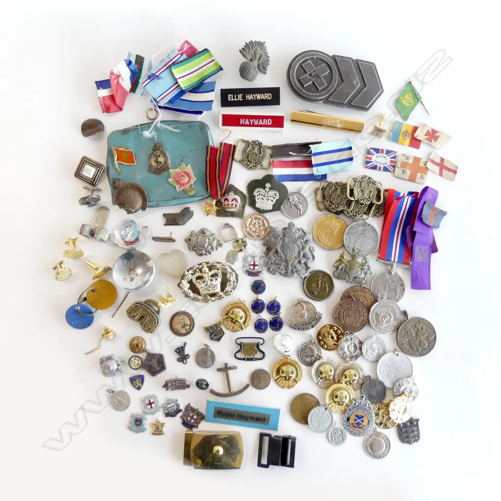 ASST. MILITARY MEDALS ETC Image 1++