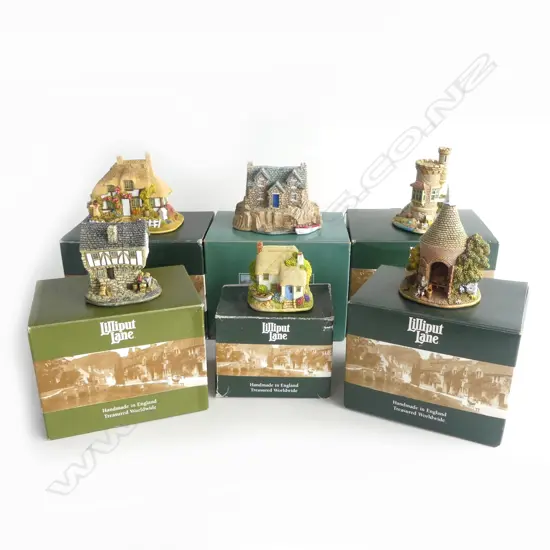 6 LILLIPUT LANE; SANDCASTLE, COOKERY NOOK, INVERLOCHIE HAME, MERCHANTS HOUSE, SEASIDE COTTAGE H.80mm - ALL w. BOX