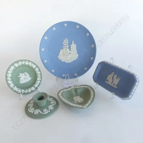 5 PC JASPERWARE WEDGWOOD BLUE & GREEN