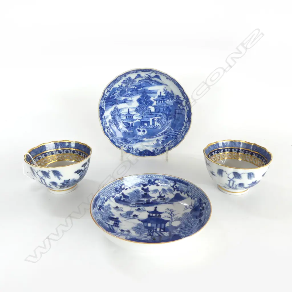 pr 18TH/19THC B & W TEA BOWLS + 2 SIMILAR SAUCER DISHES both w hairline cracks Image 1++