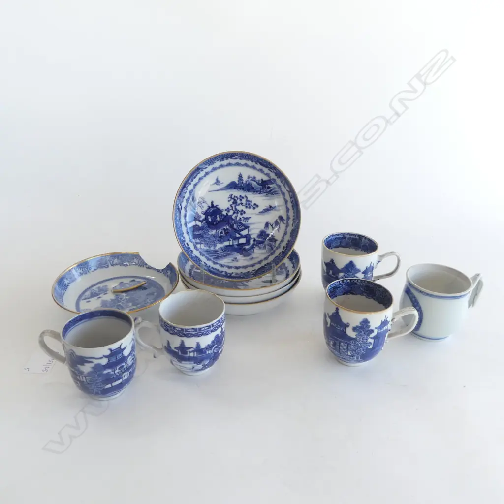 5 19C B/W TEA CUPS & SAUCERS 1SAUCER DAMAGED Image 1++