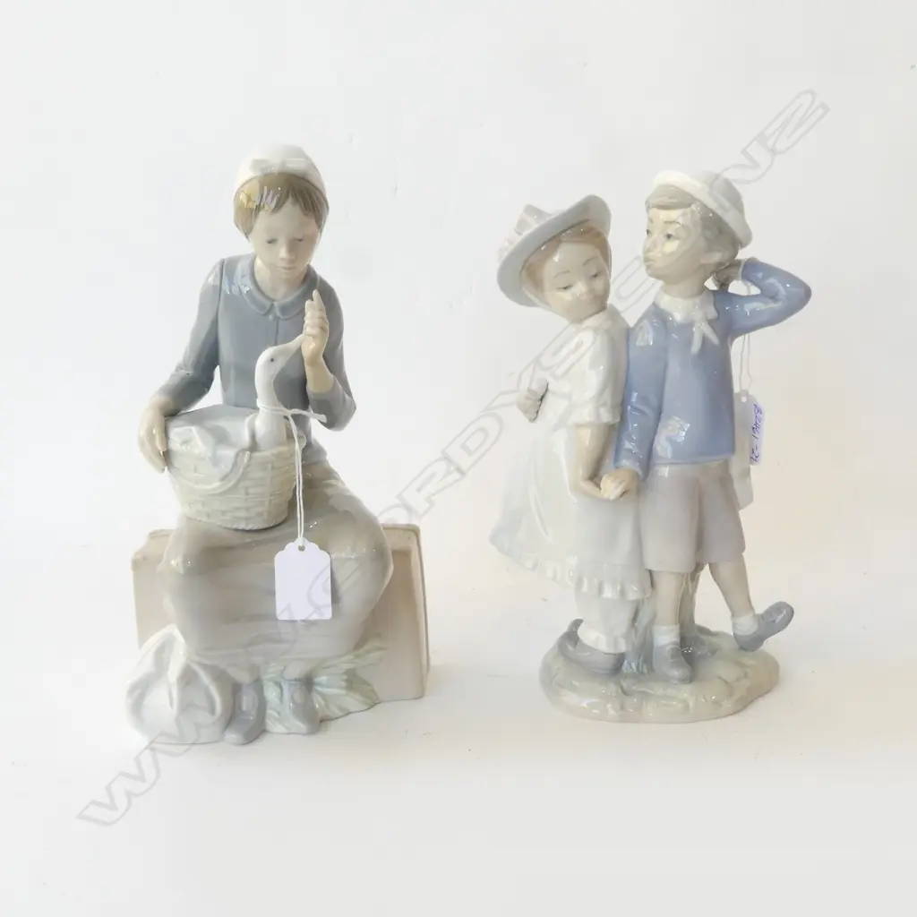 LLADRO BOY & GIRL HOLDING HANDS & NAO FIGURINE WOMAN w DUCK IN BASKET Image 1++
