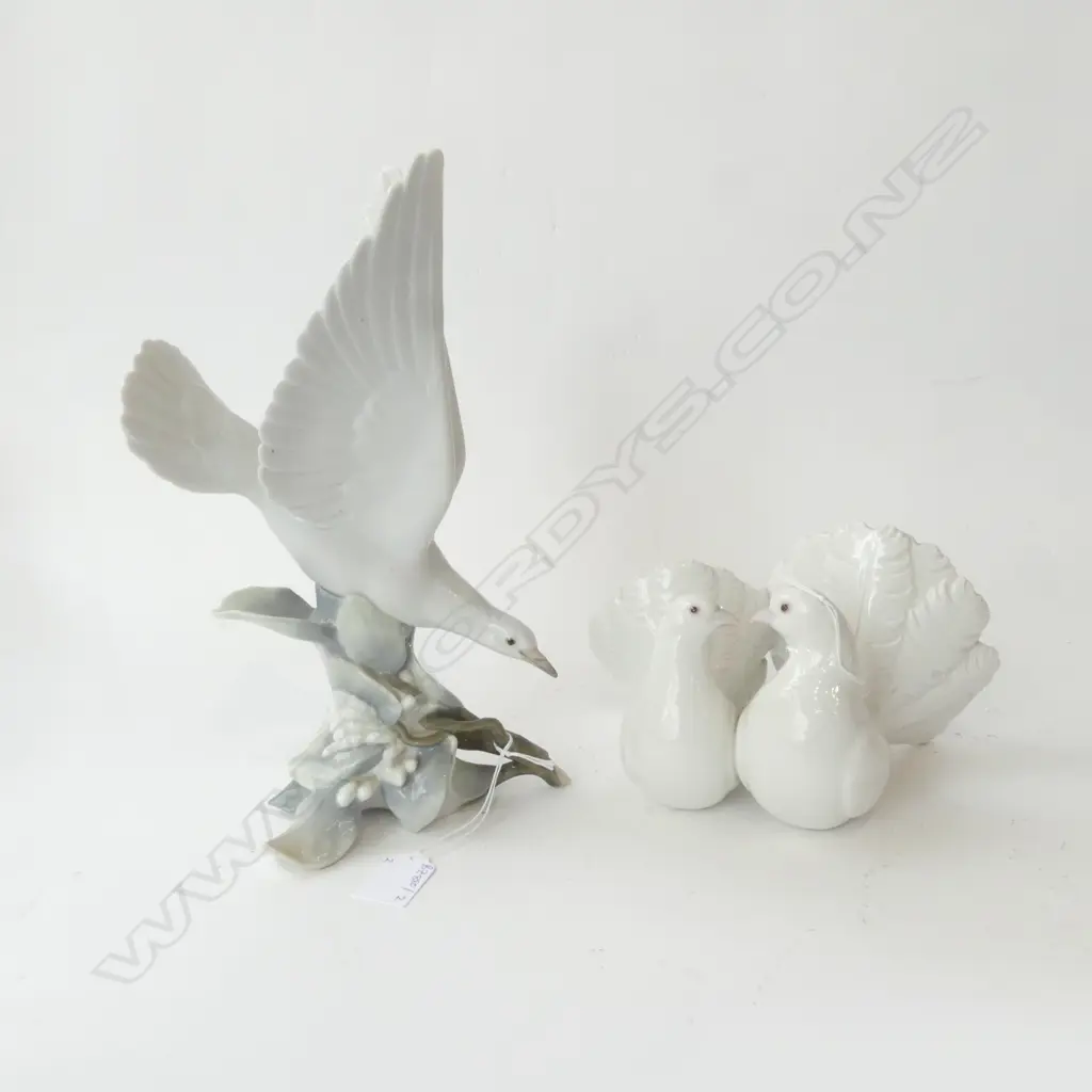 2 LLADRO DOVES H.285mm Image 1++