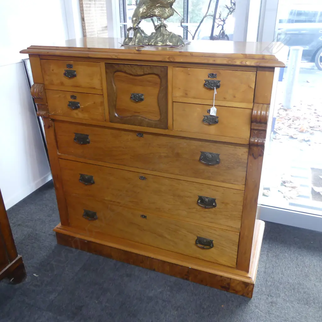 COLONIAL SCOTCH CHEST 1230x530x1210mm Image 1++