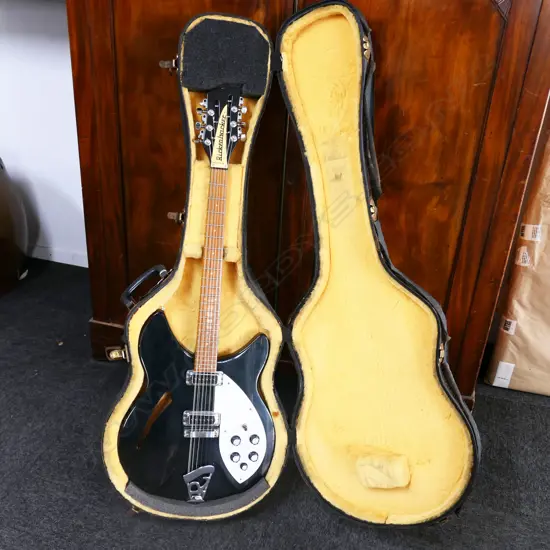 1989 RICKENBACKER 330/12 GUITAR, CASED L.1220mm