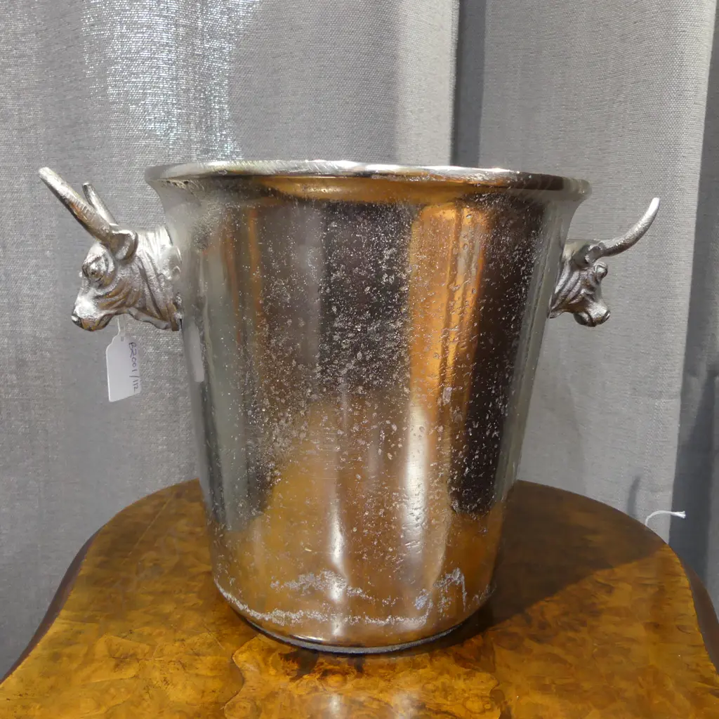 SILVER METAL CHAMPAGNE BUCKET w. BULL HANDLES H.230mm Image 1++
