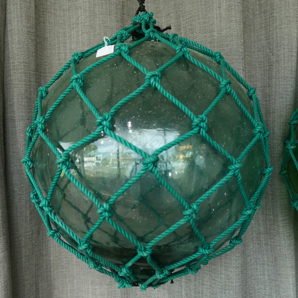 OLD GLASS FISHING FLOAT WITH NETTING hand blown APPROX. Dia.400mm Image 1++