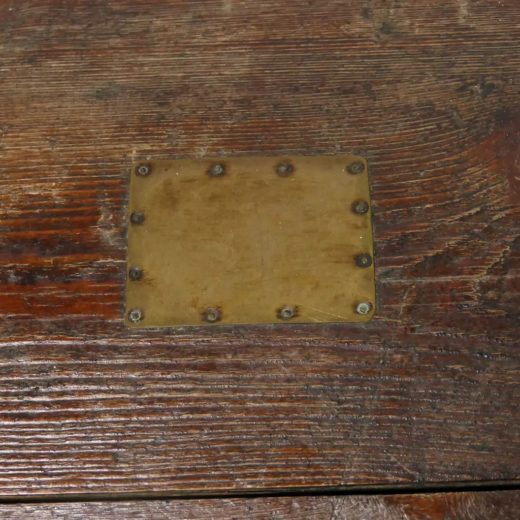 ANTIQUE WOODEN TRUNK 920x500x500mm Image 1++