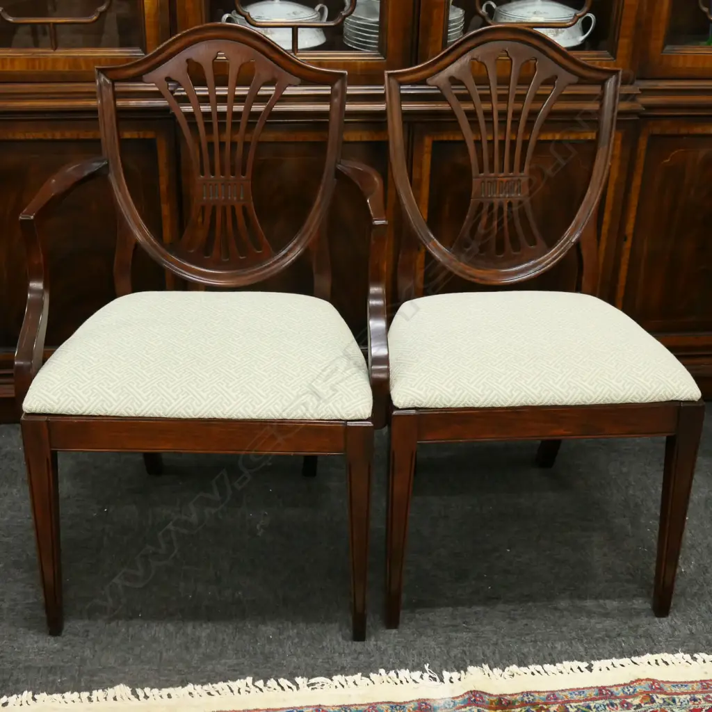 LG DOUBLE PEDESTAL REGENCY STYLE DINING TABLE 2500x1065x715mm + 8 CHAIRS (2 CARVERS, 1 NOT MATCHING) Image 1++