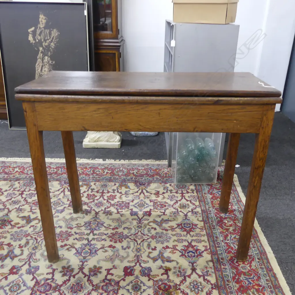 GEORGE III FOLD-OVER TOP TEA TABLE Image 1++