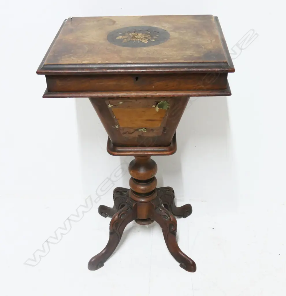 VICTORIAN MAHOGANY SEWING TABLE faults Image 1++