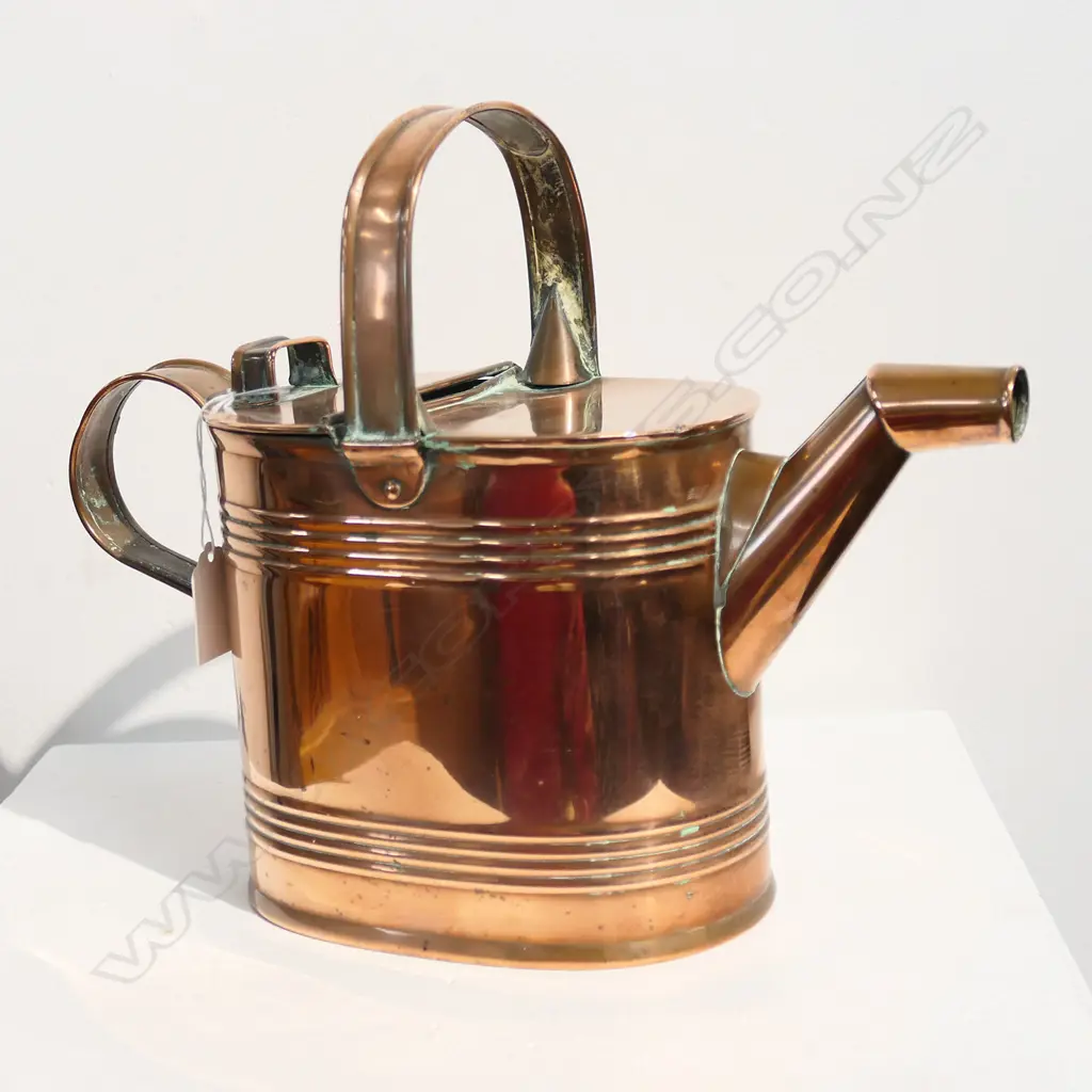 ANTIQUE COPPER WATERING CAN H.240mm Image 1++