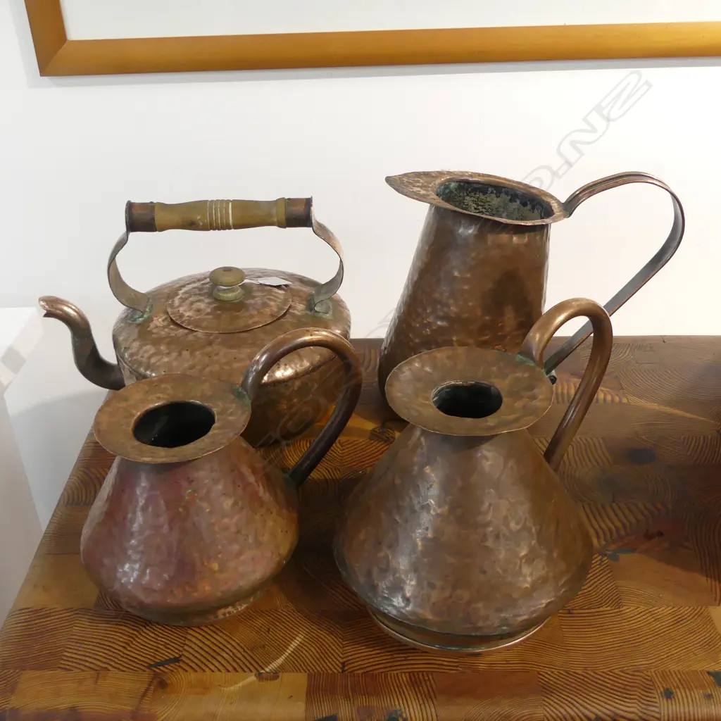 4 PCES COPPER; KETTLE, 3 JUGS H.235mm Image 1++
