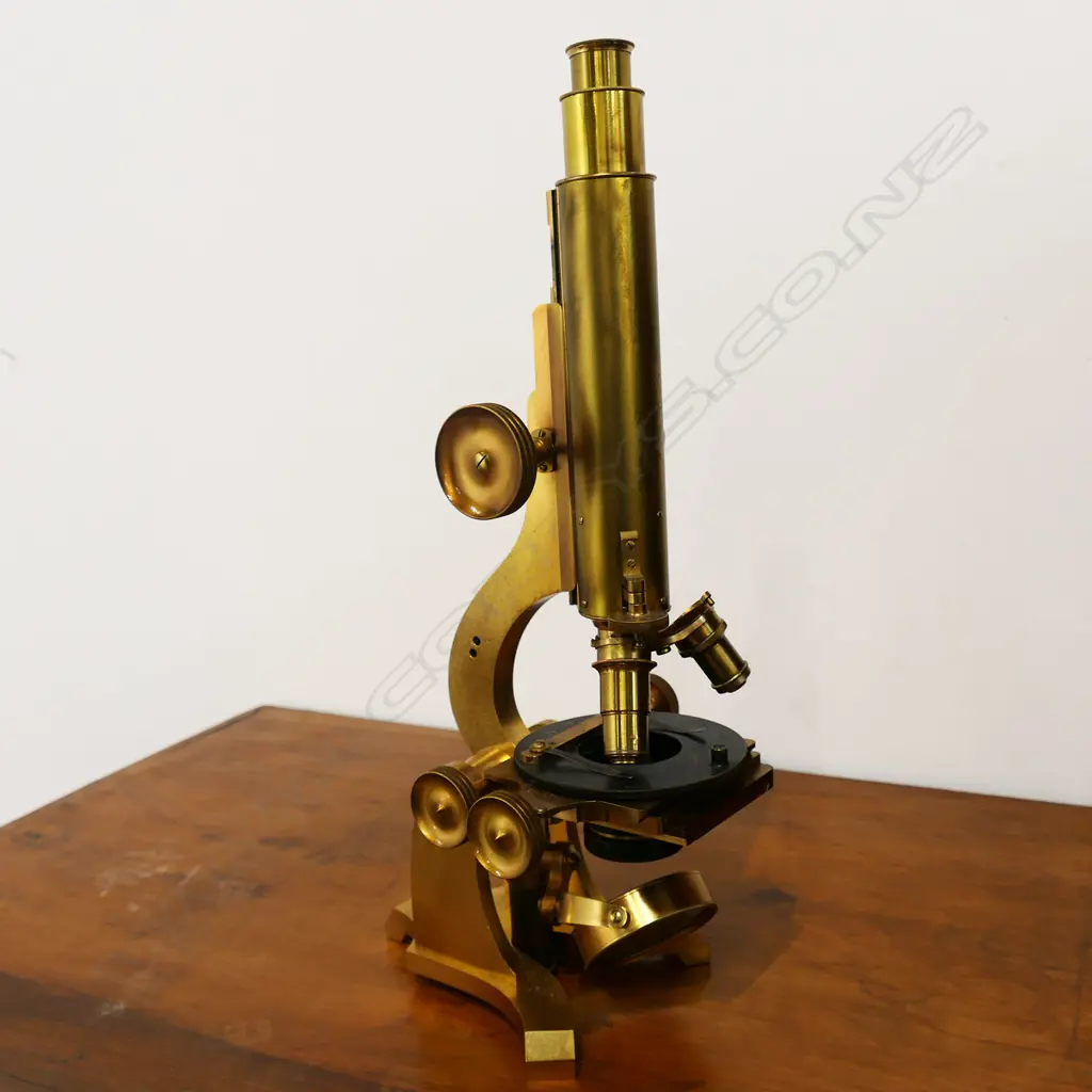 19thC GILDED BRASS MONOCULAR COMPOUND MICROSCOPE by B. COOKE, HULL IN MAHOGANY CASE Image 1++
