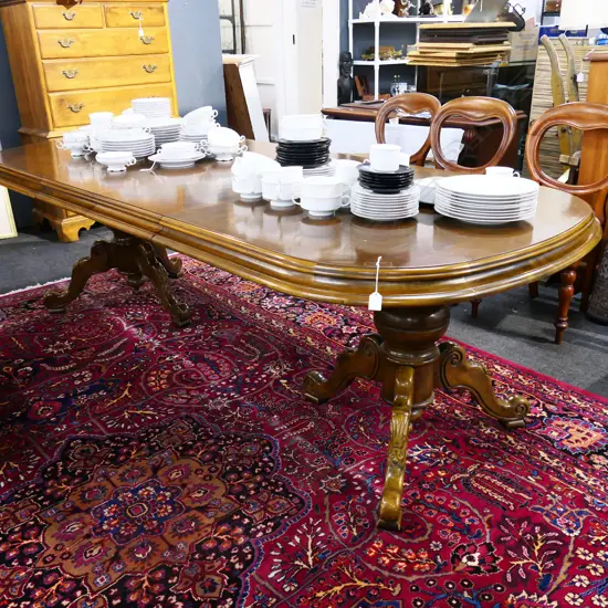 LG DOUBLE PEDESTAL DINING TABLE w. 2 LEAVES 2500x1100mm
