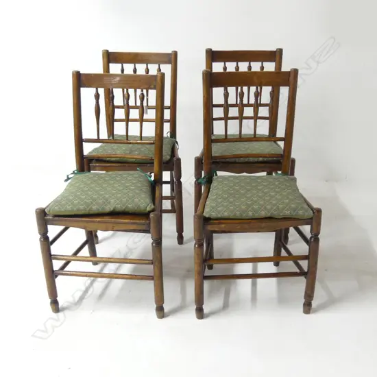 4 ANTIQUE COUNTRY STYLE SPINDLE BACK CHAIRS