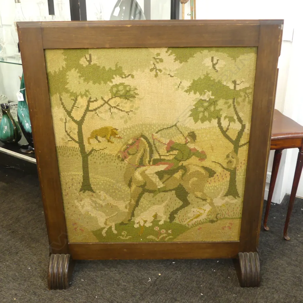 EMBROIDERED DECO FIRE SCREEN H.810mm Image 1++
