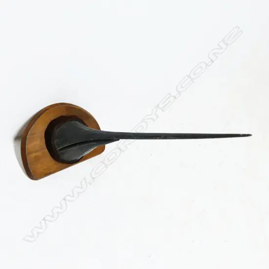MOUNTED MARLIN HORN L.750mm