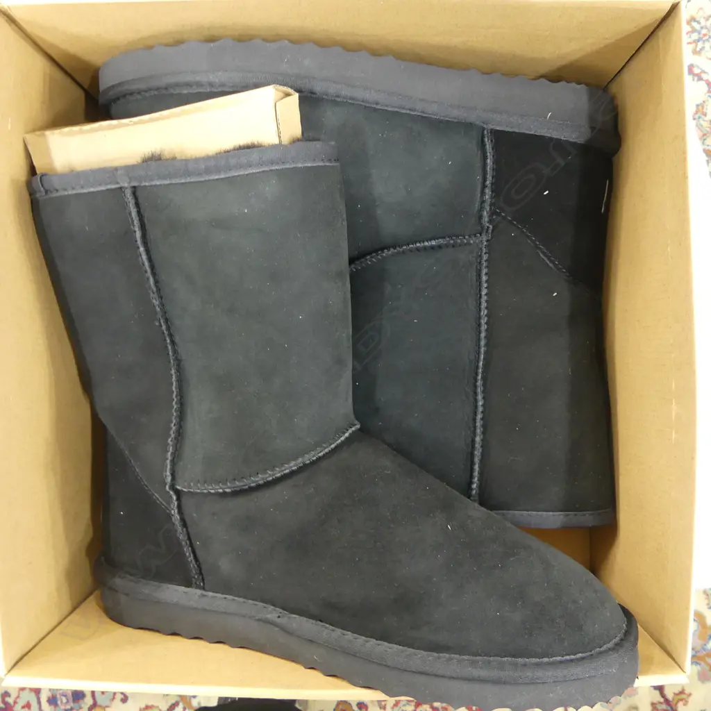 PR BLACK UGG BOOTS (AS NEW) 10M / 11W US Image 1++