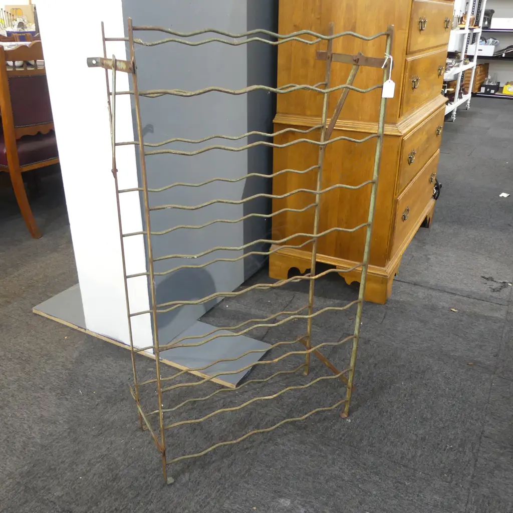 INDUSTRIAL METAL WIRE WINE RACK 550x285x1025mm Image 1++