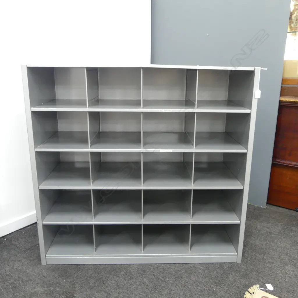 METAL PIGEONHOLES 985x385x940mm Image 1++