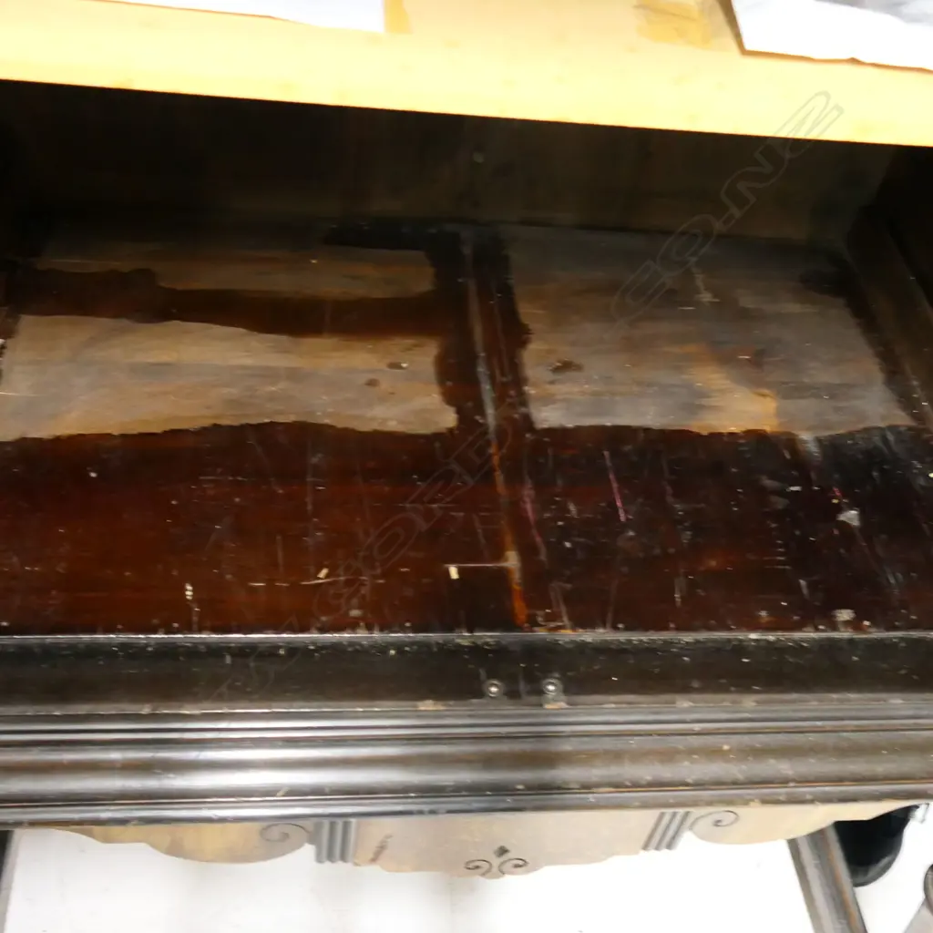 WALNUT VENEER CABINET ON TURNED LEGS, DISCOLOURATION TO SHELVES, H1220MM W860MM Image 1++