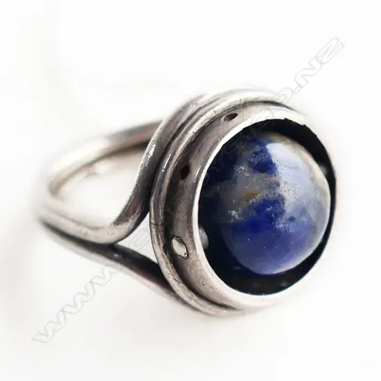 BESPOKE SILVER AND LAPIS LAZULI RING BY REFIA SACKS SIZE K