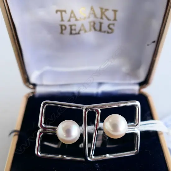 PR MIKIMOTO TASAKI SILVER & PEARL CUFFLINKS, 9.1gms 