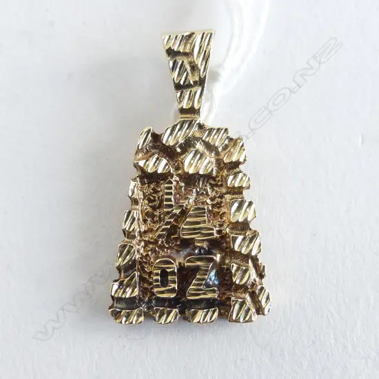14CT DESIGNER YELLOW GOLD 1/4 OZ PENDANT 6.2gms