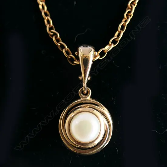 9ct PEARL ENHANCER & 9CT CHAIN NEEDS REPAIRS) 4.7gms + enhancer