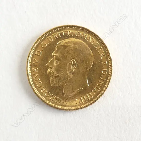 1915 GOLD HALF SOVEREIGN SYDNEY MINT