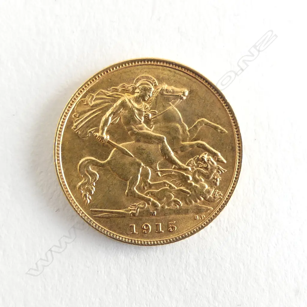 1915 GOLD HALF SOVEREIGN MELBOURNE MINT Image 1++