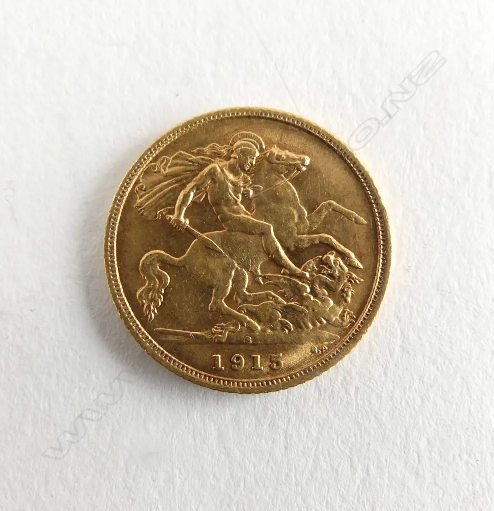 1915 GOLD HALF SOVEREIGN SYDNEY MINT Image 1++