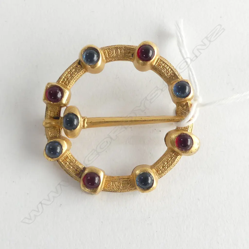 REPLICA MEDIEVAL BROOCH GOLD PLATED BRONZE w SIMULATED RUBY & SAPPHIRES from the British Museum Image 1++