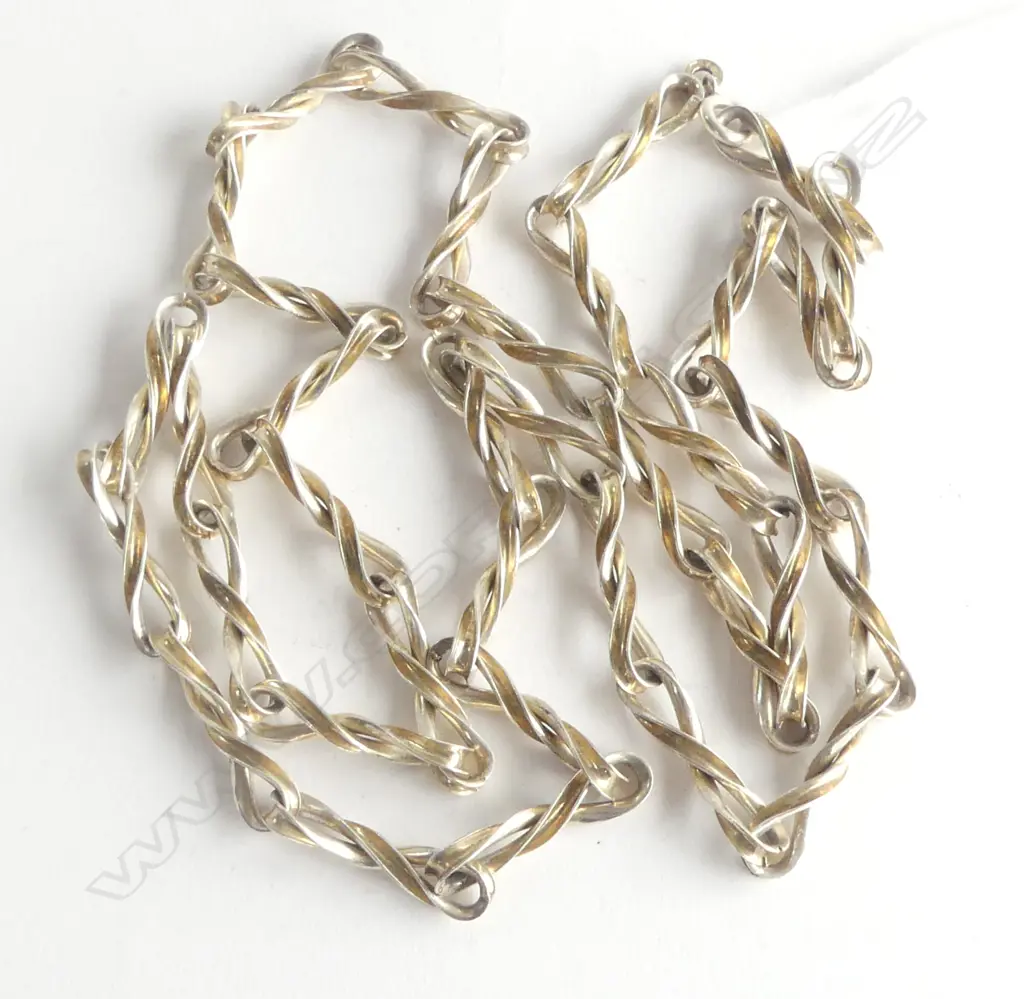 SILVER TWISTED LINK CHAIN, 56gms Image 1++