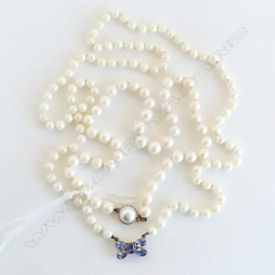 2 PEARL NECKLACES w. GOLD CLASPS