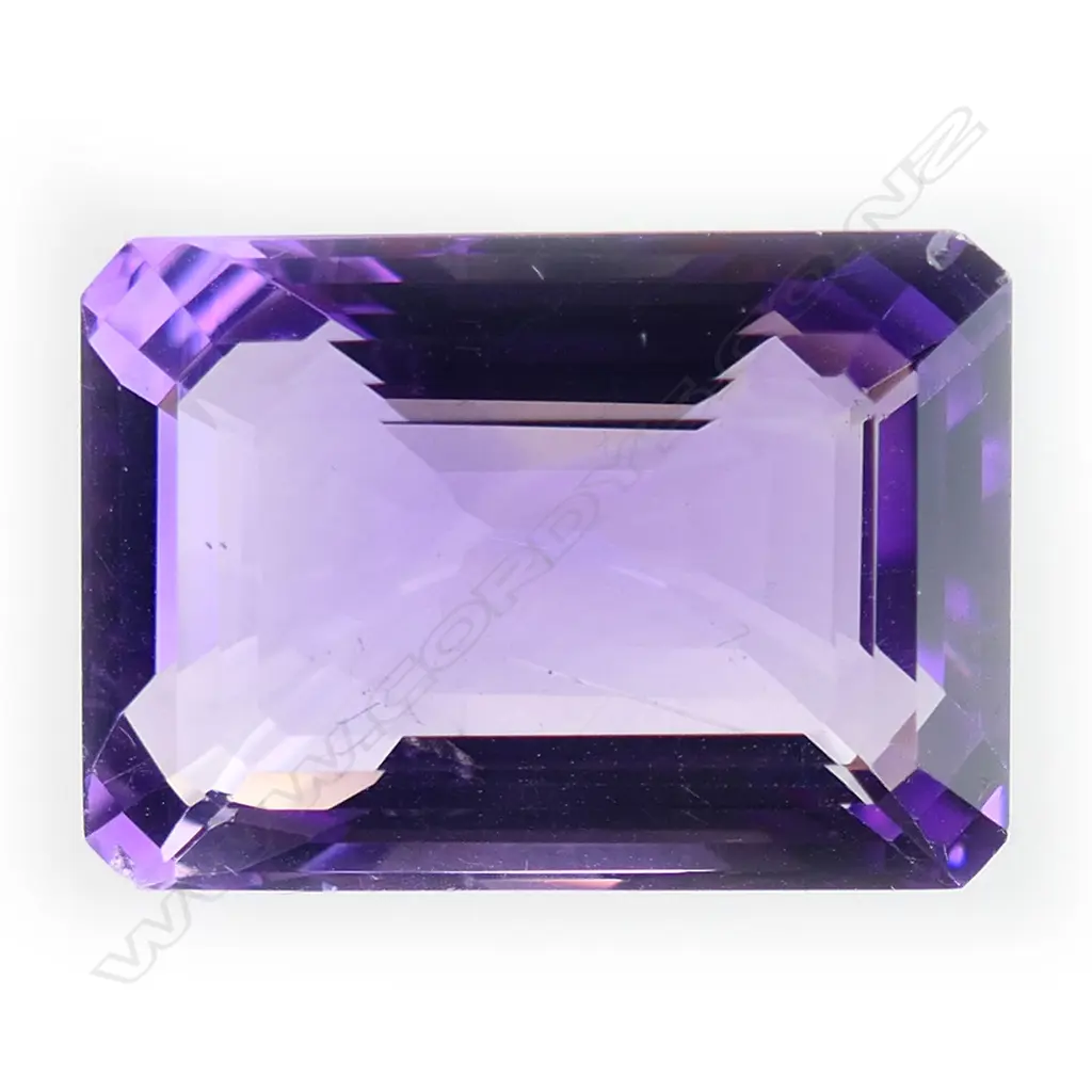 18.97cts AMETHYST, RECTANGULAR STEP CUT w. CERT. Image 1++